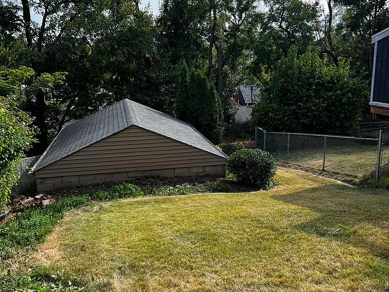 1228 Milan Ave — Photo 23