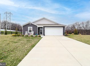 6180 Deborah Dr, Spring Grove, PA 17362