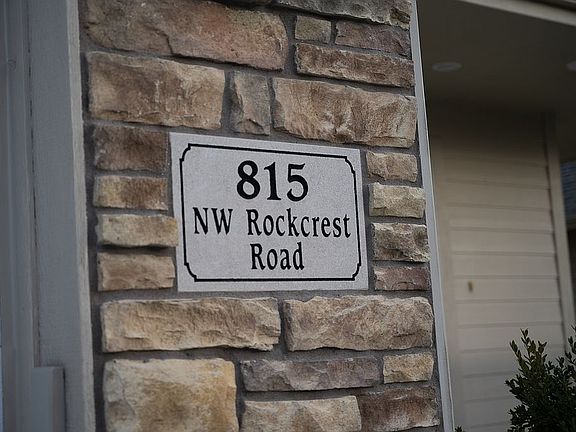 Stone Detail front elevation