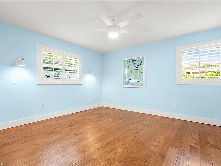 725 Central Ave — Photo 6
