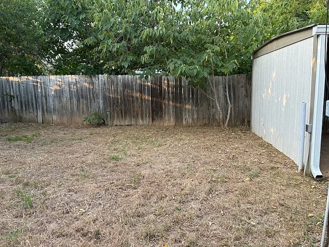 139 E Castleberry Dr — Photo 26