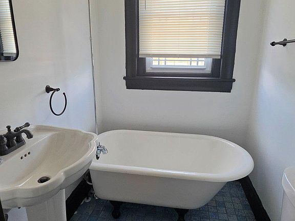 4th image of 178 Brunswick Ave APT 1