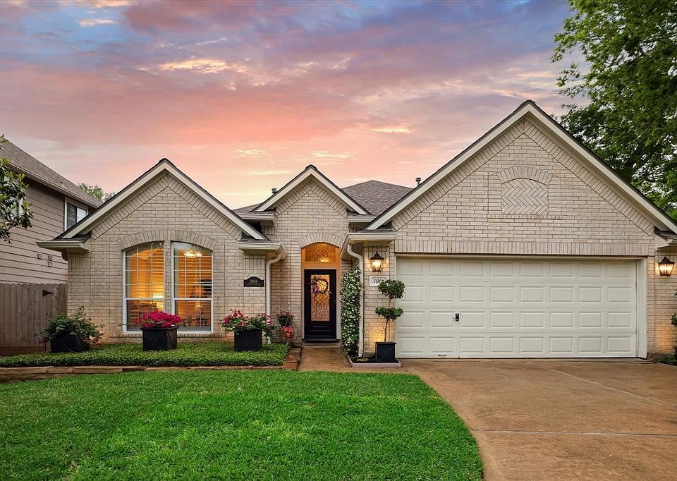 1st image of 3806 S Village Ct