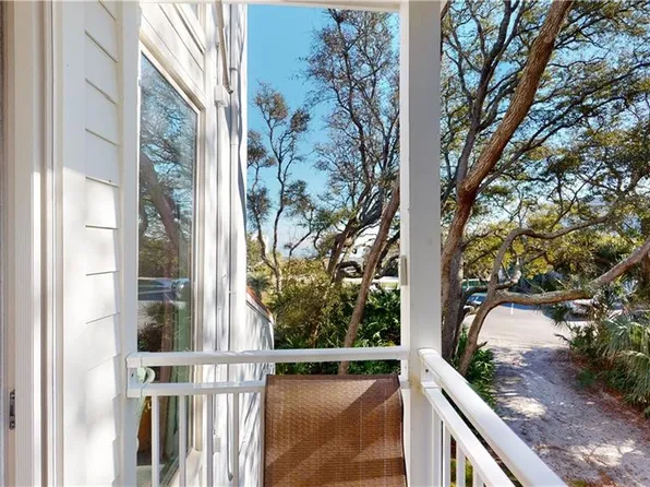1175 N Beachview Dr #402, Jekyll Island, GA 31527