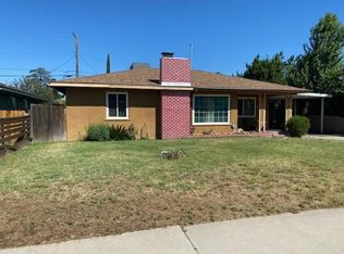 2225 N Lomita Ave, Fresno, CA 93703