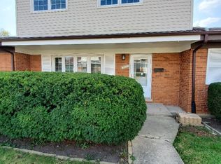 9032 N Clifton Ave, Niles, IL