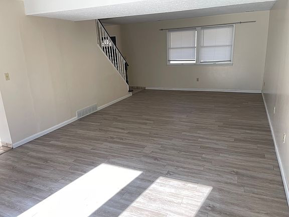 4th image of 1318 Frank Dr