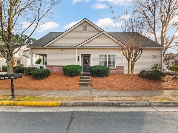 369 Hiawassee Dr, Woodstock, GA 30188