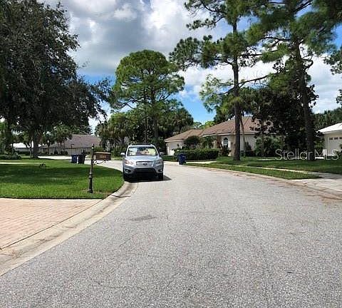 3rd image of 2093 Tocobaga Ln