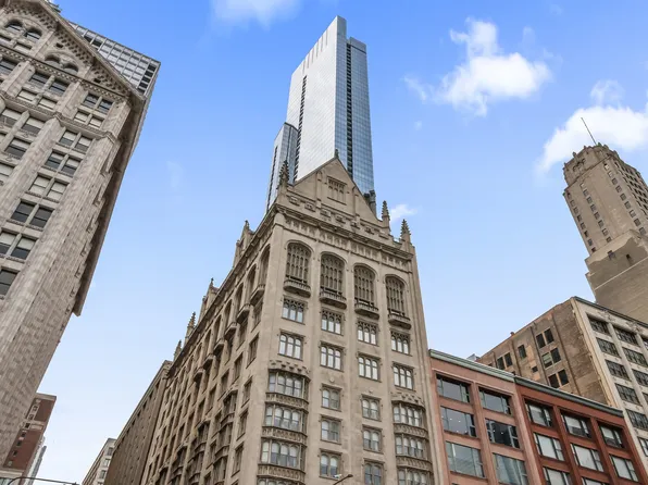 60 E Monroe St Unit 4704, Chicago, IL 60603