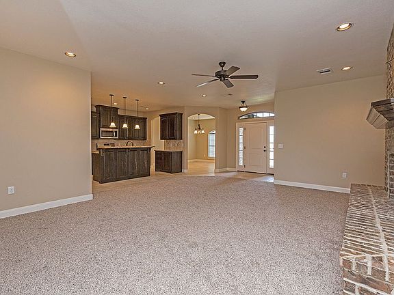5th image of 2809 Westbrook Ave