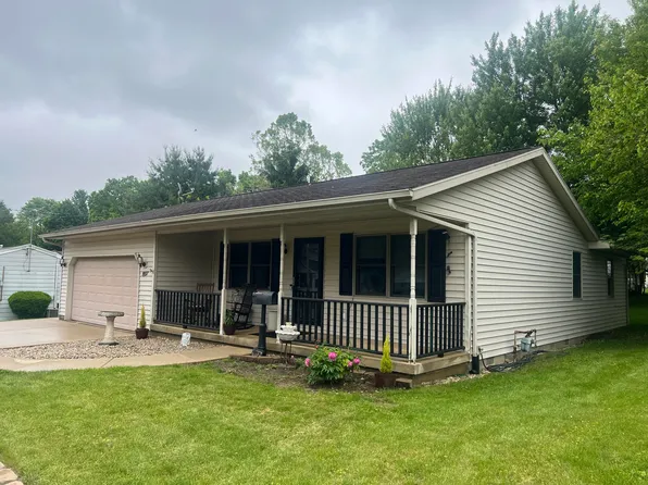 807 Dingman St, Sidney, OH 45365