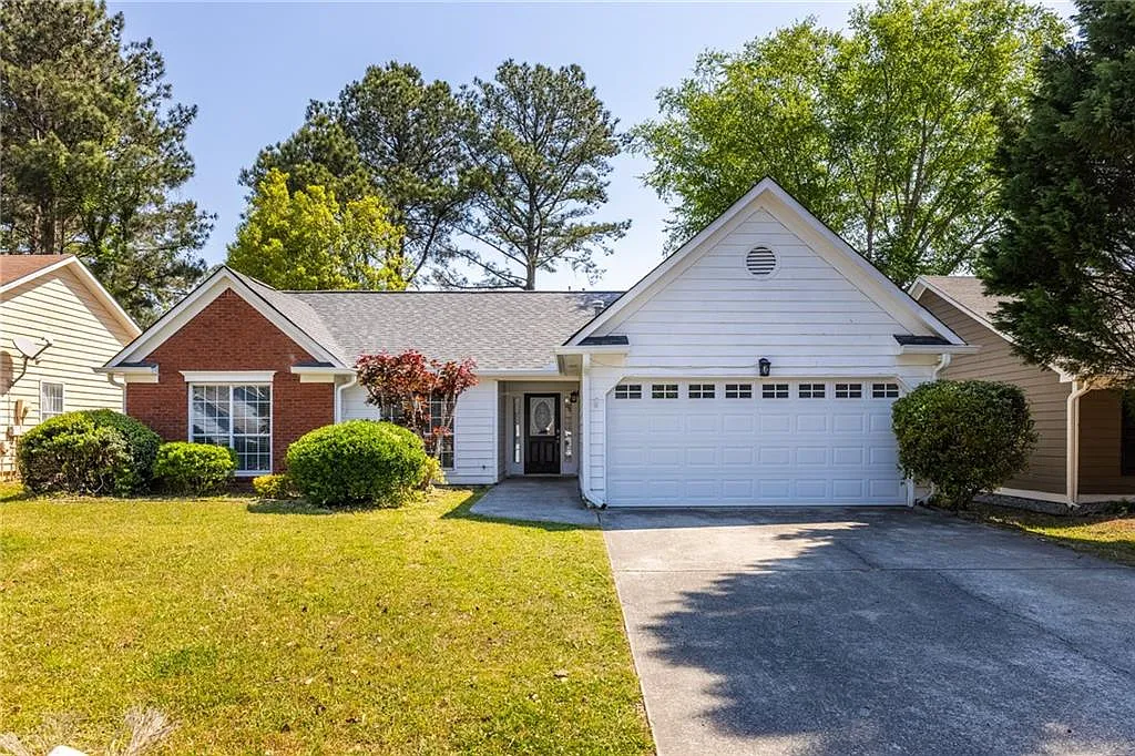 3 bed, 2.0 bath, 1402 sqft, $2,150 — Photo 1