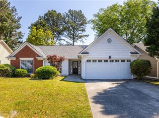 2110 Racquet Club Cir, Lawrenceville, GA 30043
