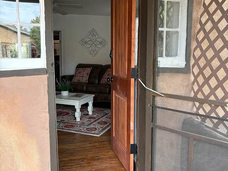 109 Romero St — Photo 32