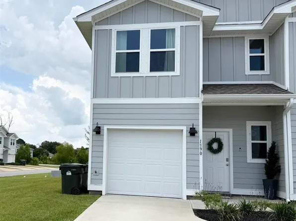 1590 Iroquois Ct, Pensacola, FL 32534