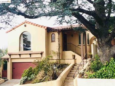 120 Alta Rd, Oakland, CA, 94618