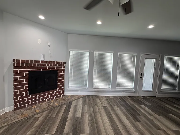 6430 Rock Ridge Dr — Photo 8