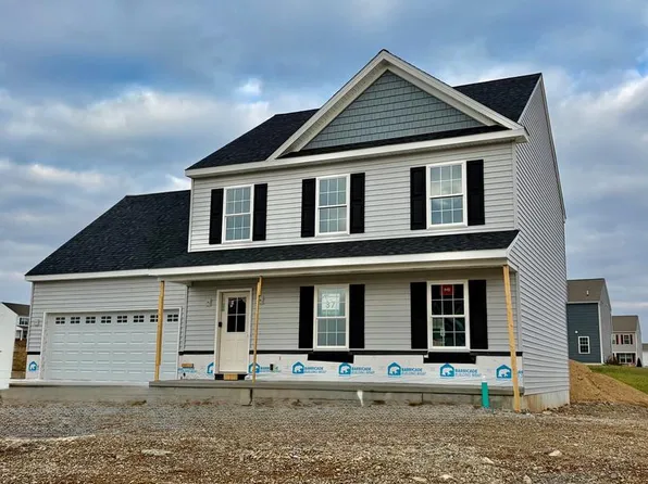 6 Family Dr, Carlisle, PA 17013
