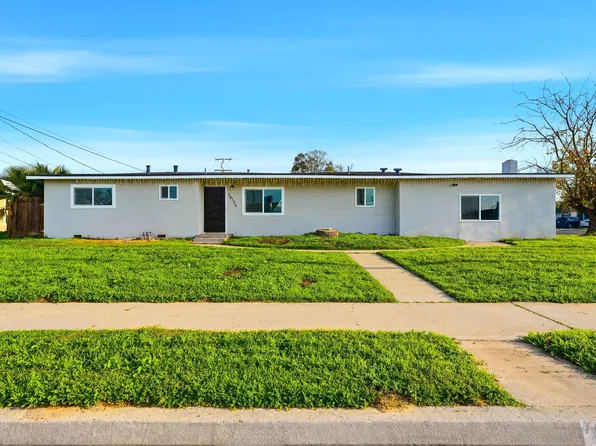 10125 El Toro Way, Hanford, CA 93230