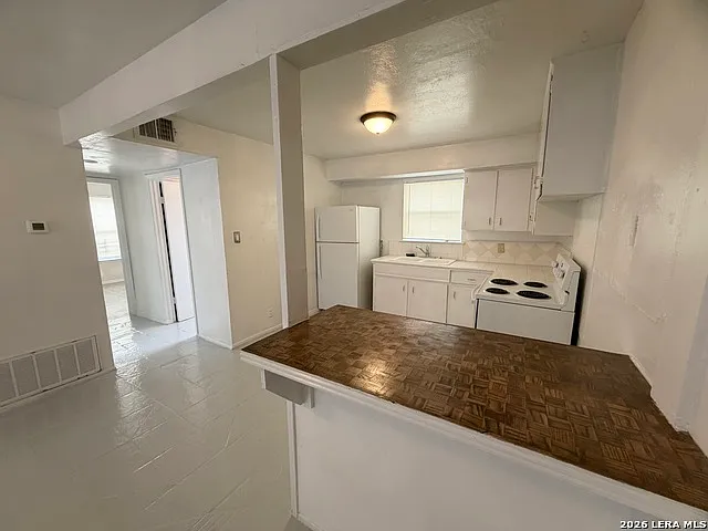 115 Victor St #1 — Photo 10