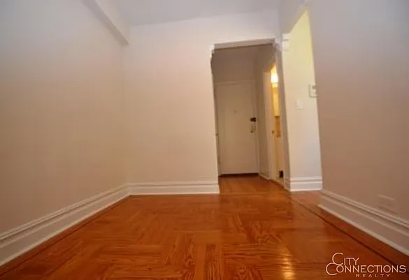 Rented by City Connections Realty | media 21