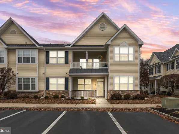 47 Pelican Pl, Thorofare, NJ 08086