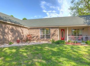 22482 E 720th Rd, Wagoner, OK 74467