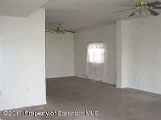 5th image of 3513 Odell St #L-9