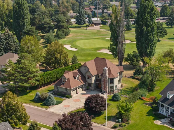 112 River View Dr, Kalispell, MT 59901