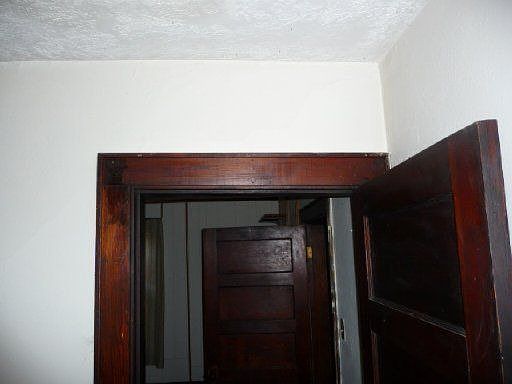 5th image of 2232 Cityview Ave