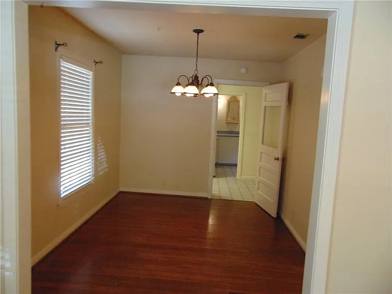 1508 Richcreek Rd — Photo 5