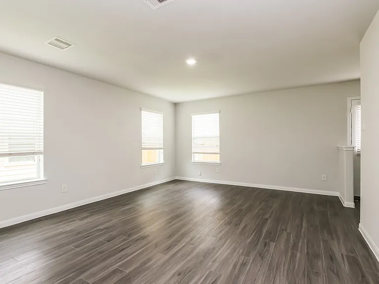 2447 Gibbs Bend Ct — Photo 13