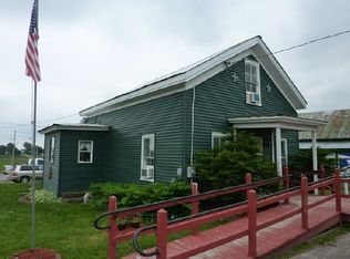 4386 County Route 10, De Peyster, NY 13633