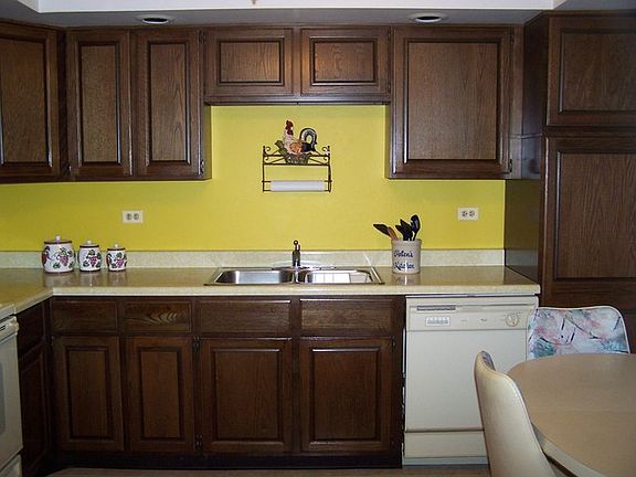 4th image of 6505 N Nashville Ave APT 303