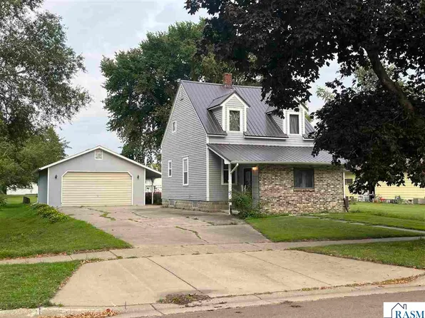345 2nd St S, Butterfield, MN 56120