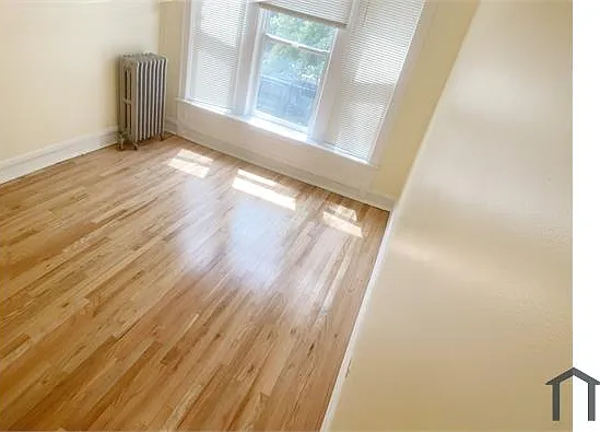 648 E 62nd St #1 — Photo 6