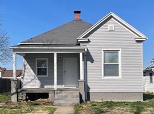 6038 Meade St, Saint Joseph, MO 64504