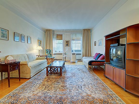5th image of 117 Park Ln S #B6k