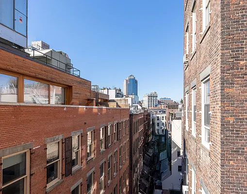 Rented by BARNES New York | media 20