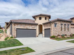 2334 S Juniper Cir, Lakewood, CO 80228