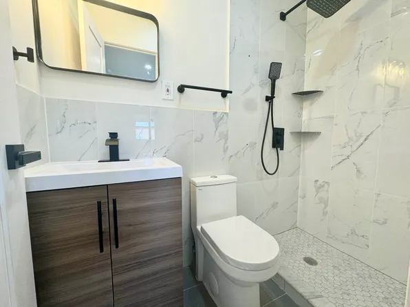 22-56 Steinway Street 3 image 9 of 10