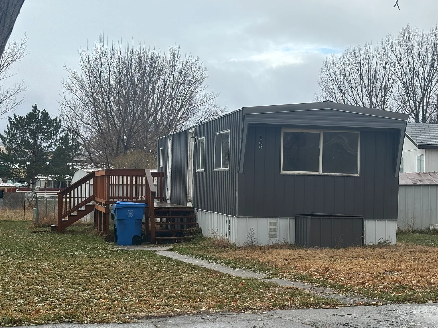 2 bed, 672 sqft, $1,050 — Photo 1
