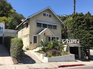 6905 Camrose Dr, Los Angeles, CA 90068