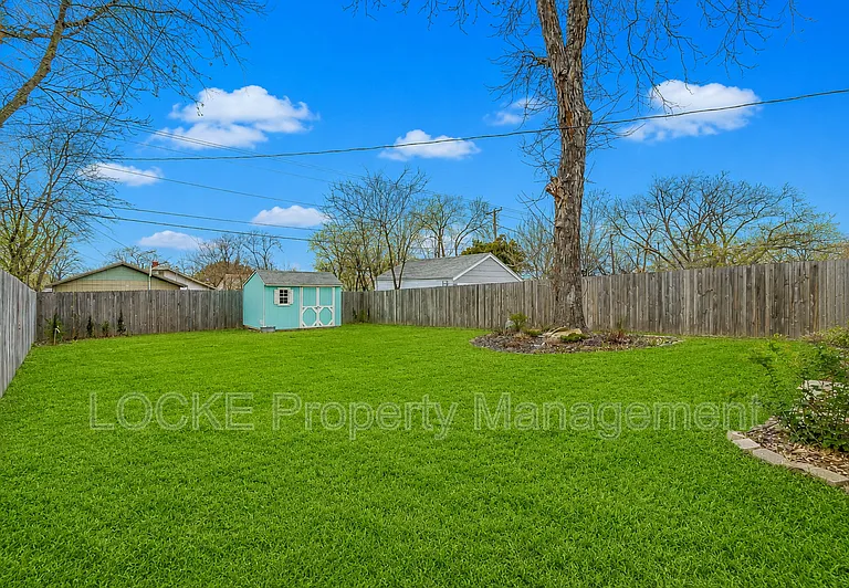 3024 8th Ave — Photo 20
