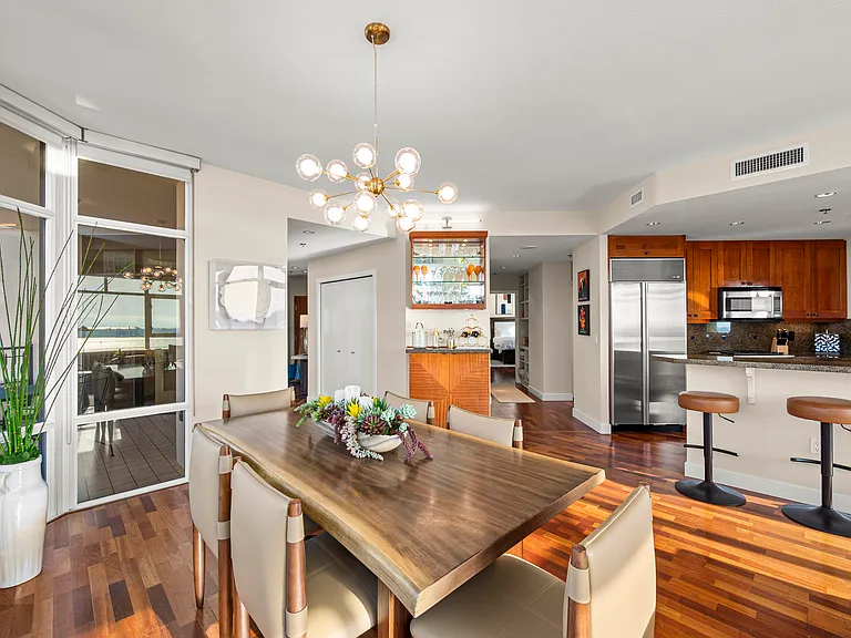 700 W Harbor Dr W #1204 — Photo 24