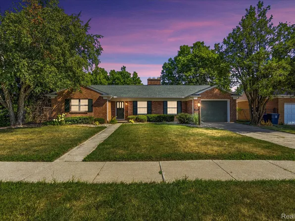 1815 E 2nd St, Flint, MI 48503