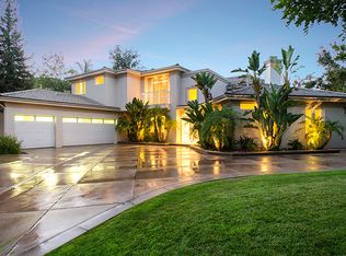 23415 Palm Dr, Calabasas, CA 91302