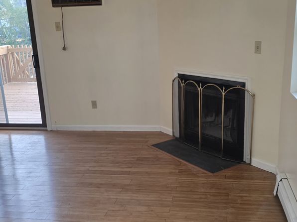 (undisclosed Address)