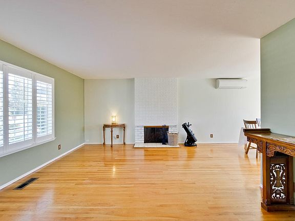 5th image of 6381 Tamalpais Ave